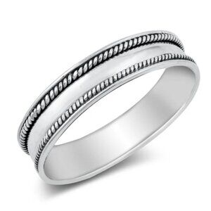 Sterling Silver Bali Ring  Size 8  5 mm Face Height